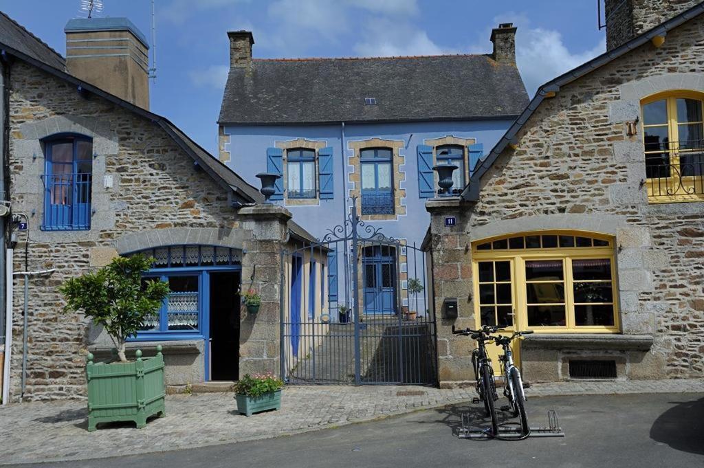 Bed and Breakfast Le Jardin De Quercus Bazouges-la-Perouse Екстер'єр фото