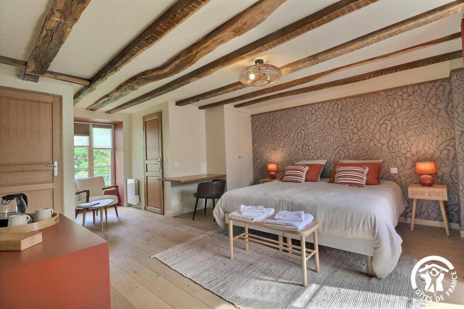 Bed and Breakfast Le Jardin De Quercus Bazouges-la-Perouse Екстер'єр фото