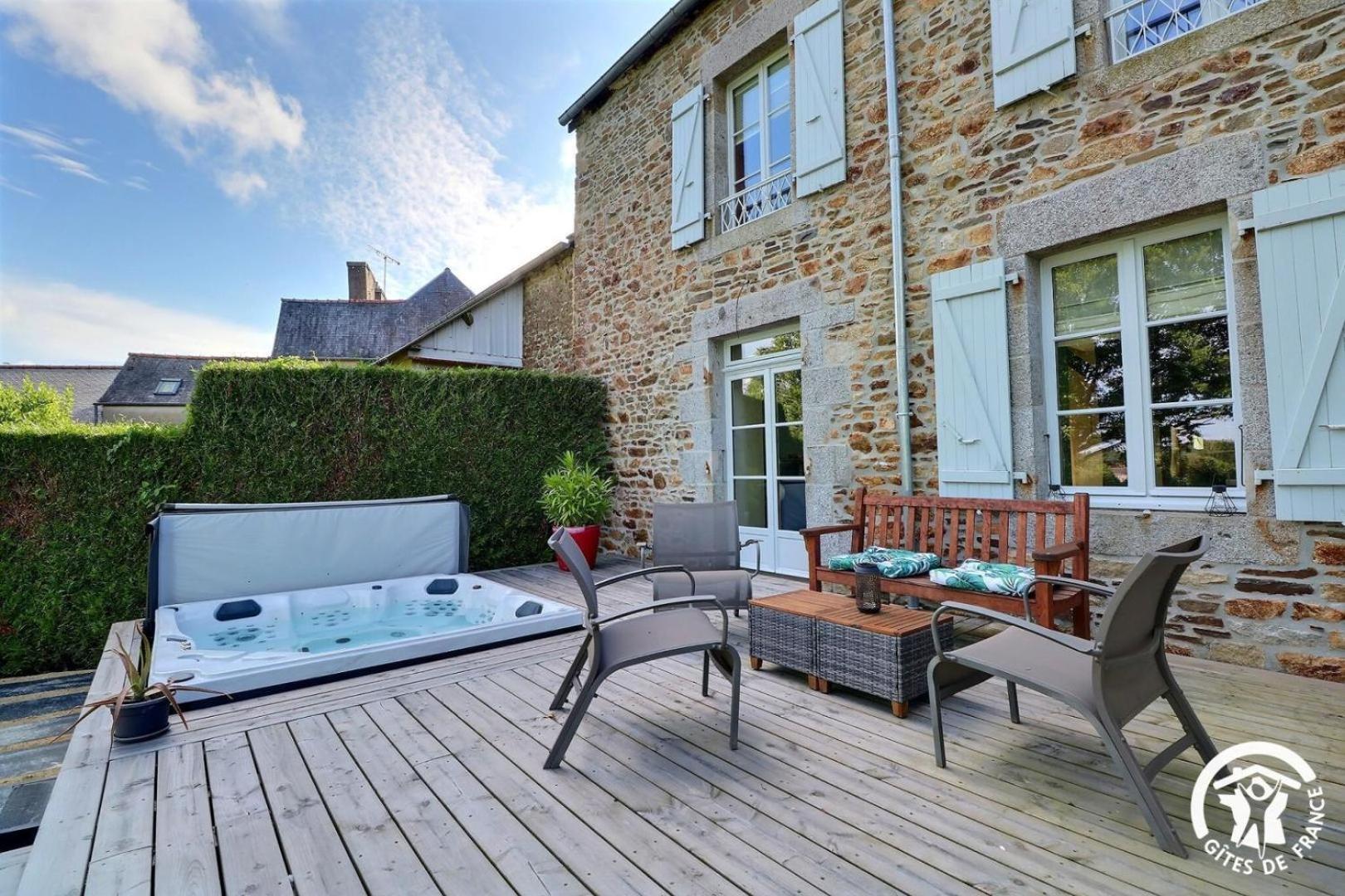 Bed and Breakfast Le Jardin De Quercus Bazouges-la-Perouse Екстер'єр фото